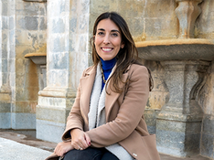 SilviaMi afiliación al PP se basa en querer formar parte de un partido que defiende los principios y valores fundamentales recogidos en nuestra Constitución. Unas siglas con vocación de servicio al ciudadano, velando por los intereses comunes y la prosperidad de España. Quiero que mis hijos hereden un país rico en valores familiares y éticos, y próspero económicamente.