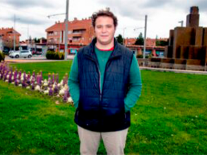 FernandoMi motivación para afiliarme al PP nace de una defensa sin complejos de las libertades individuales, del modelo popular de gestión y de un compromiso, el de trabajar por los vecinos de Boadilla, Madrid y del conjunto de España.